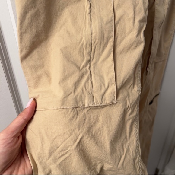 RAG & BONE
Beige Kai Flight Trousers size 2 - Picture 15 of 16